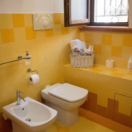 Mau House 44